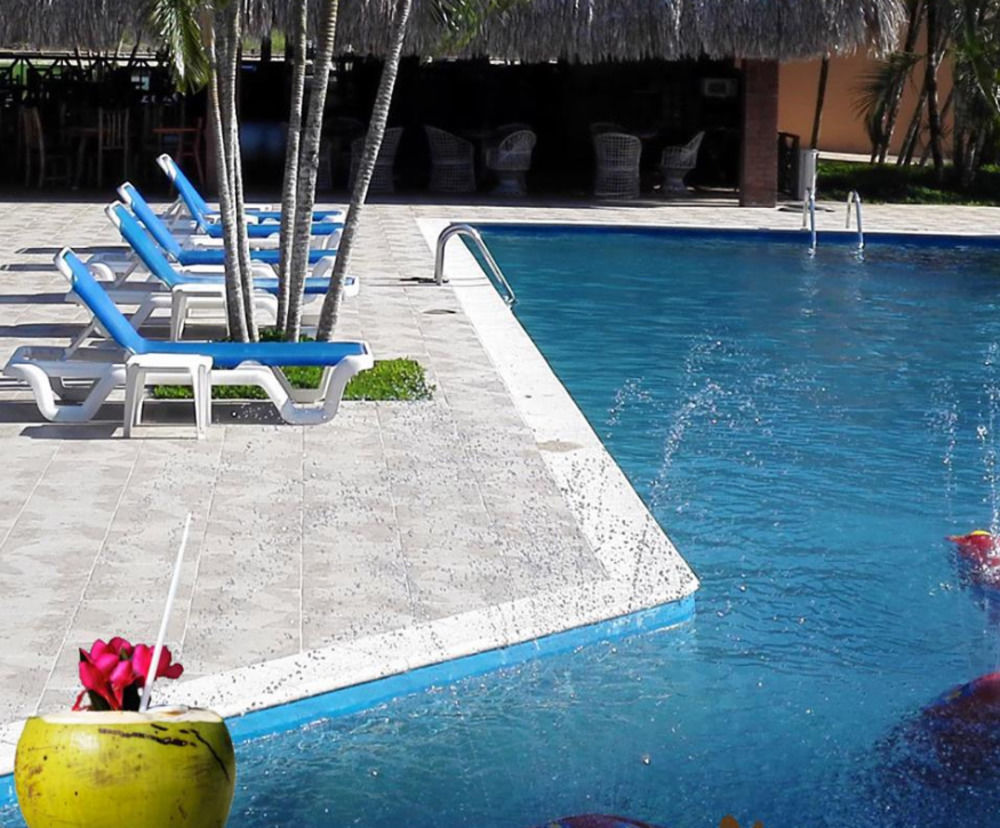 Hotel Mansion Del Rio Río Dulce Exterior photo